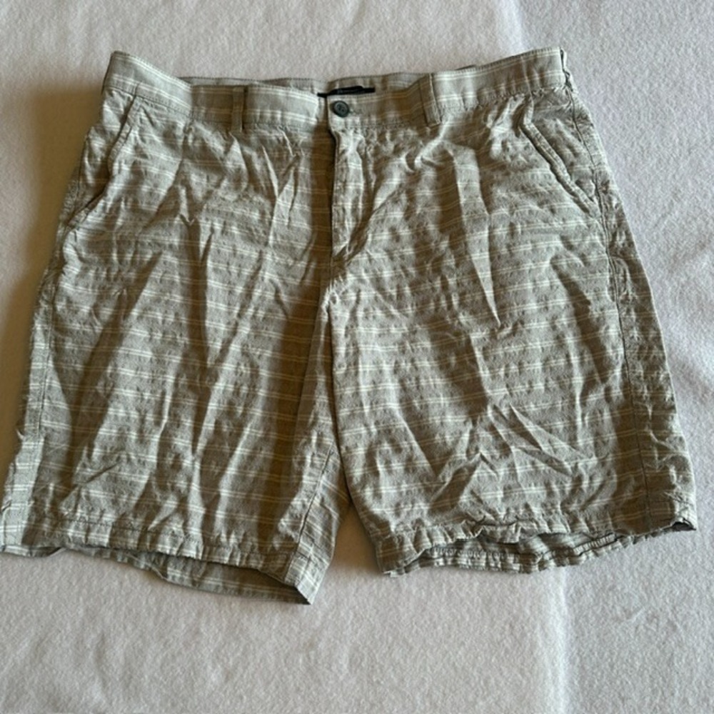 Marc Anthony Striped Chino Shorts Mens Beige Tan Size 38 Cotton Summer Casual